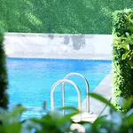 Destina Hotel *