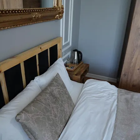 Butterfly Boutique *